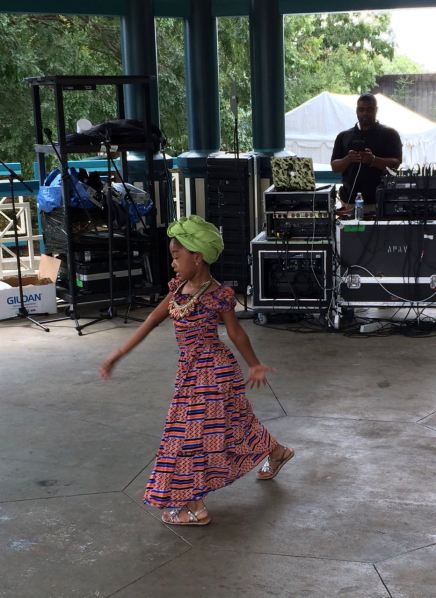 young black girl, dancing