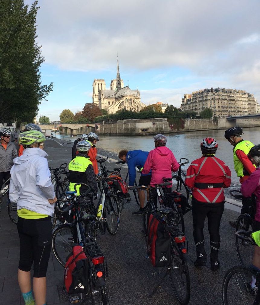 Riders on the Seine